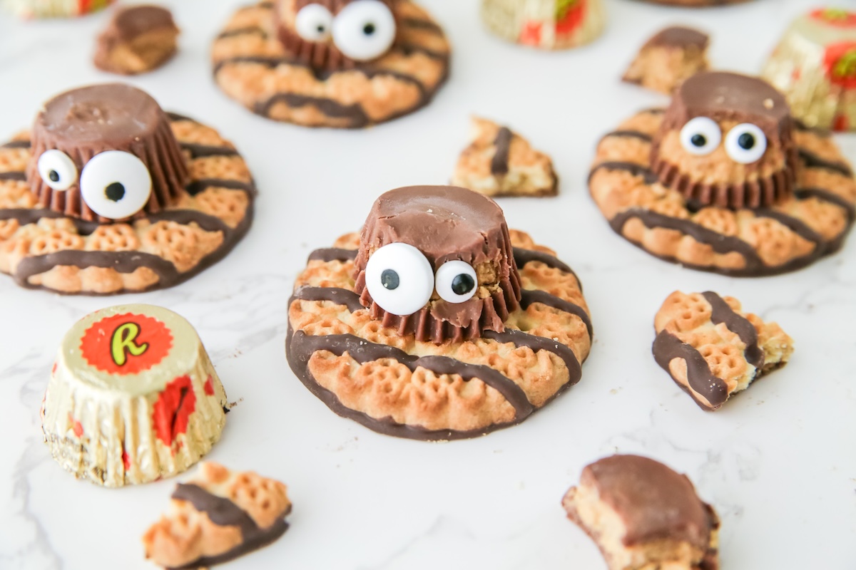 five minute spider cookies