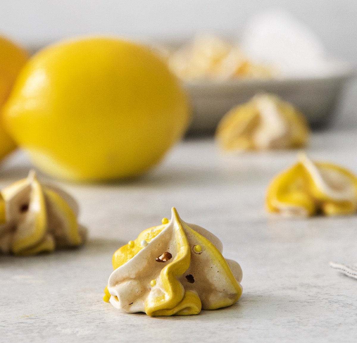 lemon meringue cookies