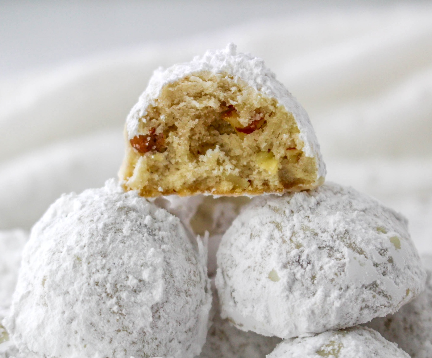 snowball christmas cookies
