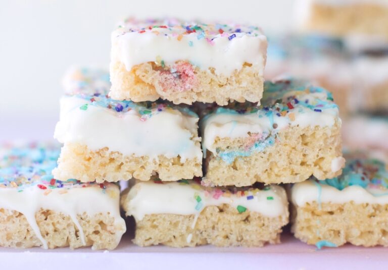 rice krispie treats with cotton candy