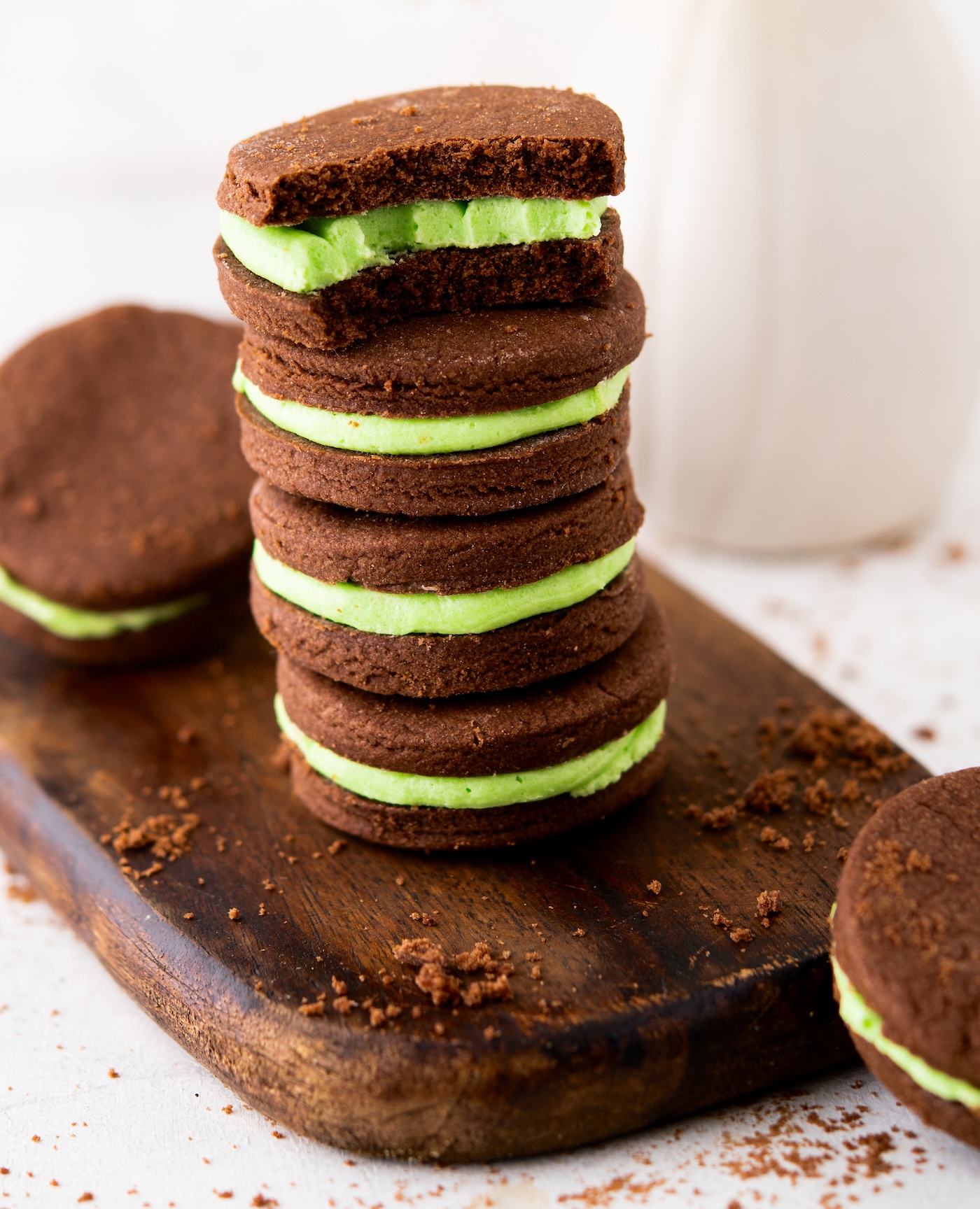 chocolate peppermint sandwich cookies