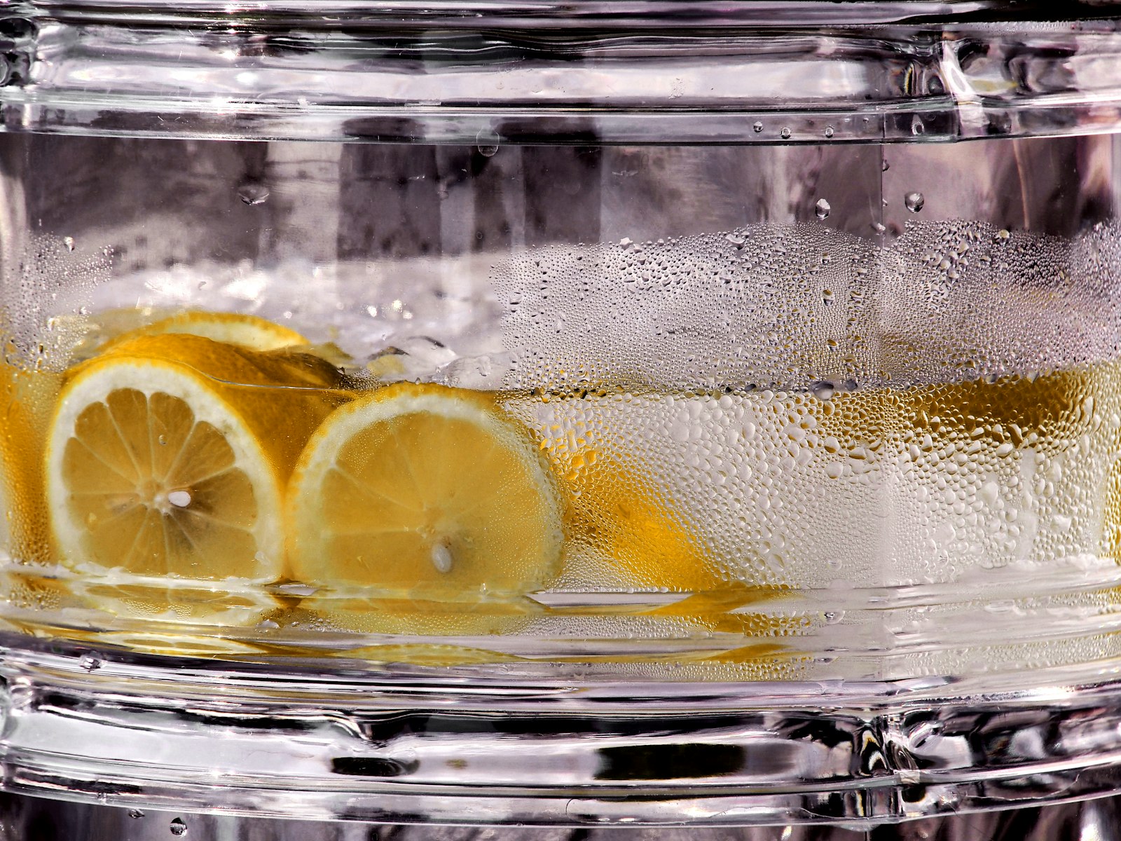 Glass of water with lemon slices