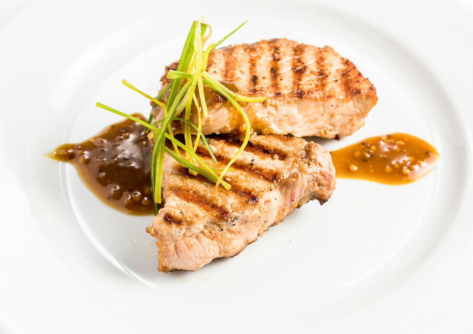 Grilled loin steak with scallions and ginger glaze