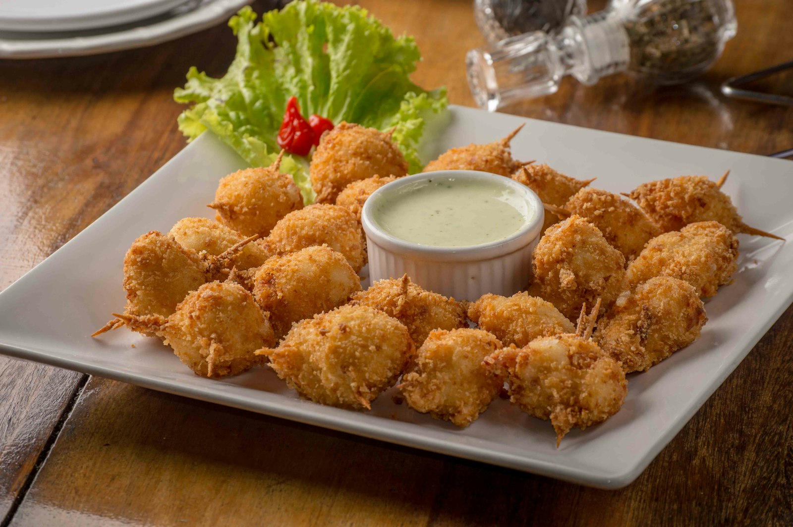 Crispy coconut shrimp with dipping sauce