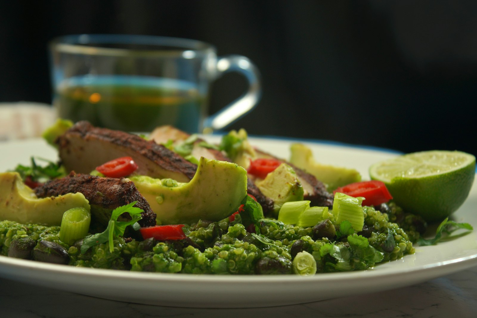 Avocado salad with tomatoes and greens