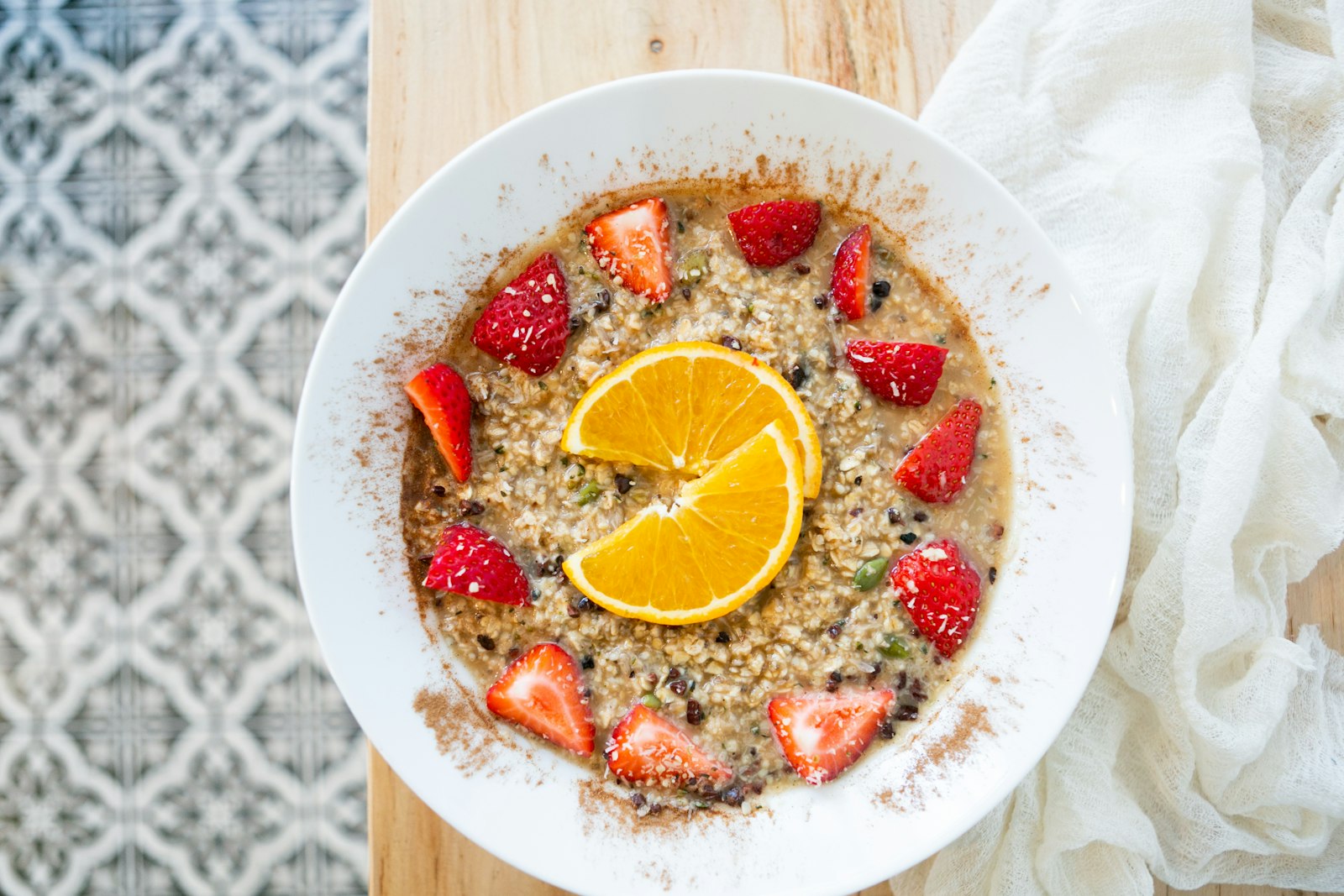 Cinnamon orange breakfast quinoa bowl
