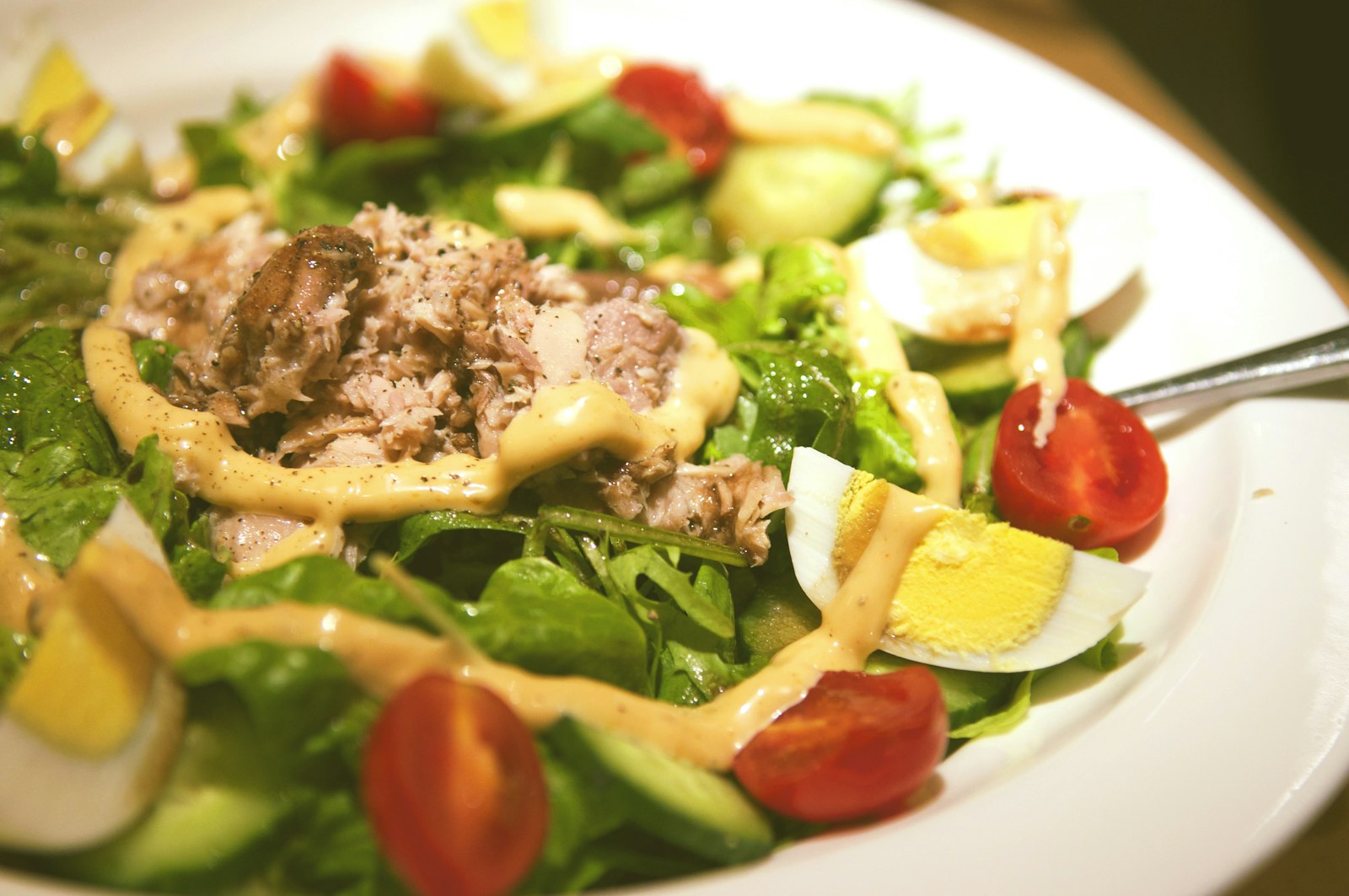 Classic Nicoise with tuna and egg