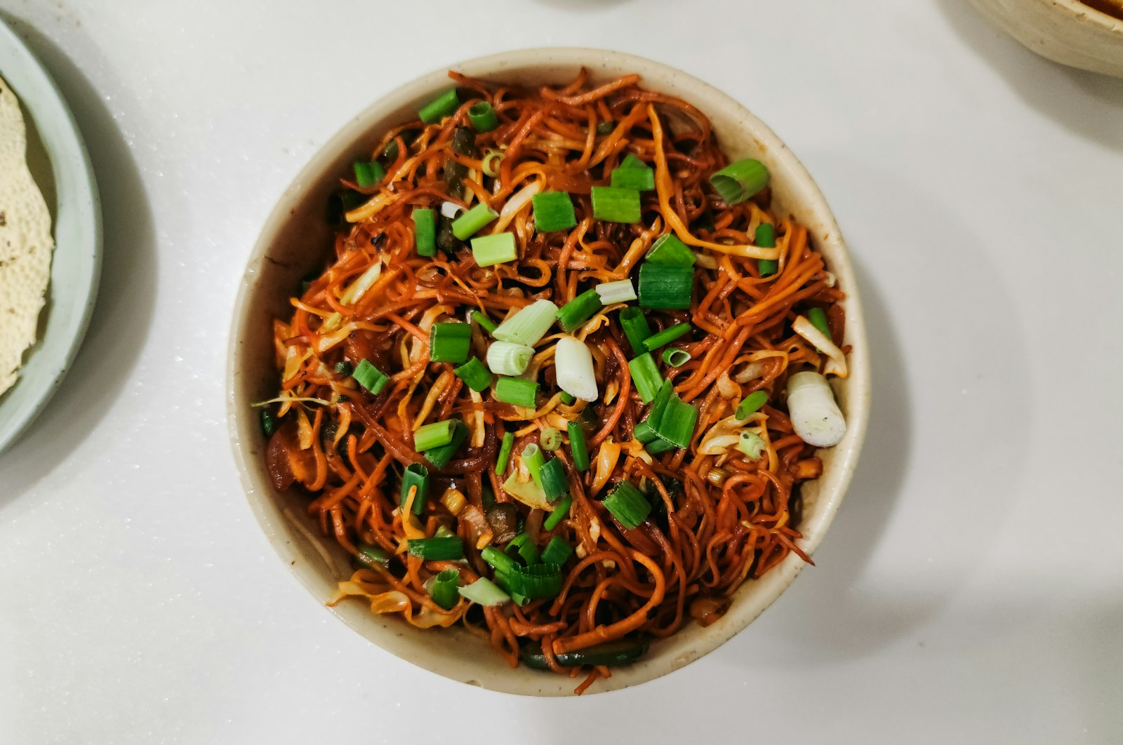 Noodle stir fry with carrots and green onions