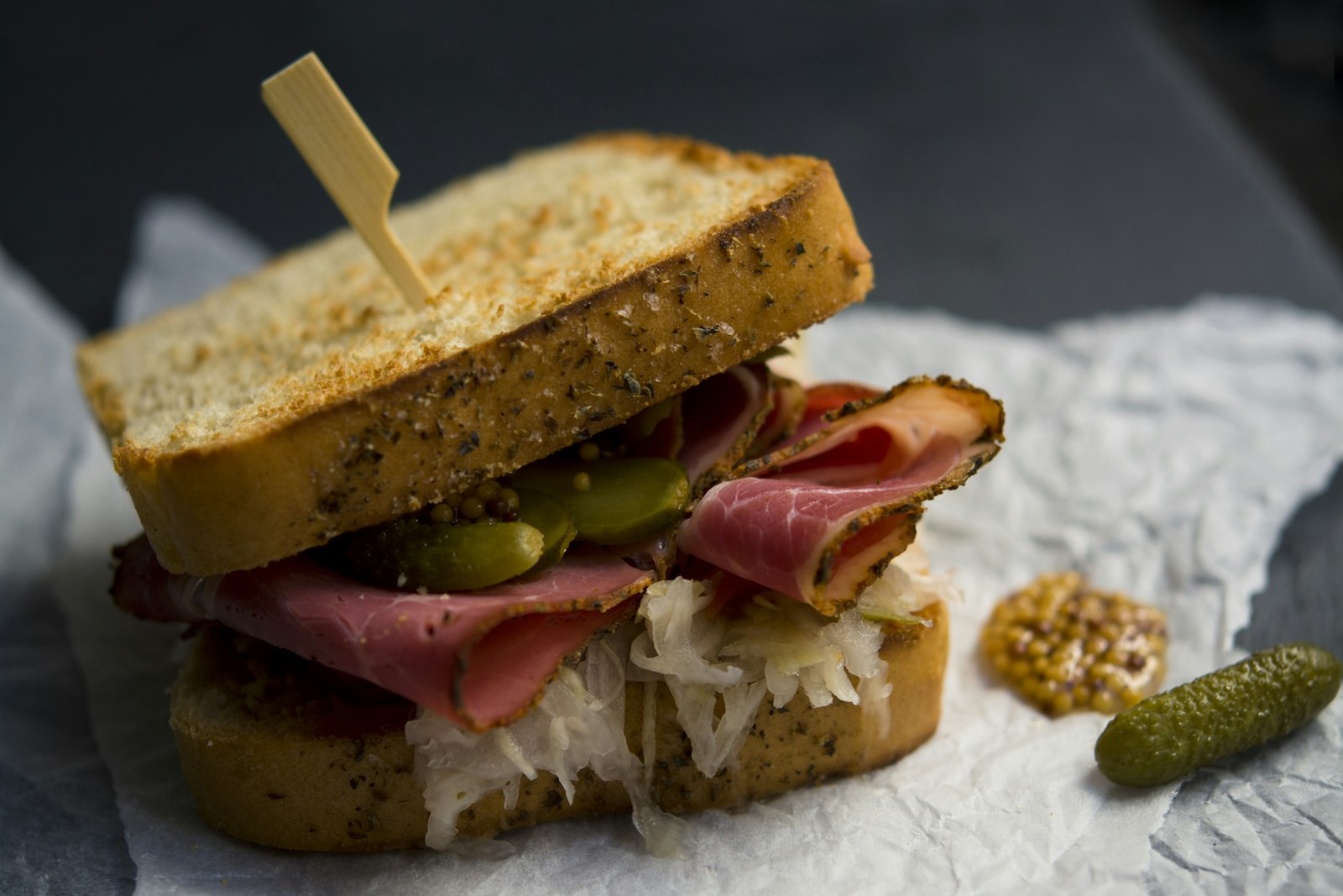 Reuben sandwich with sauerkraut
