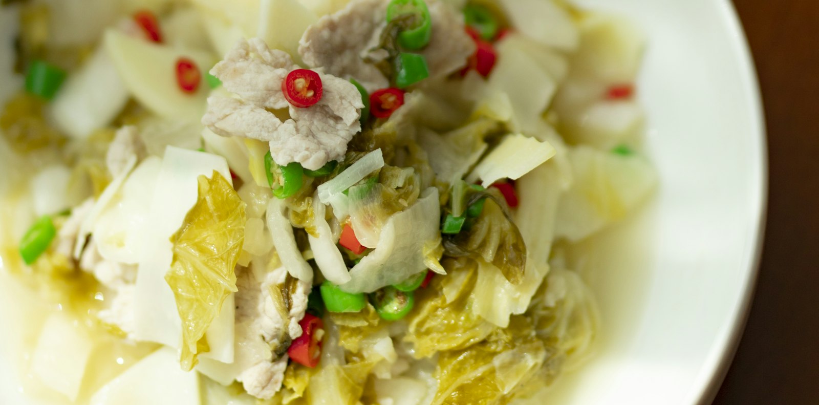 Spicy stir fry with chilies