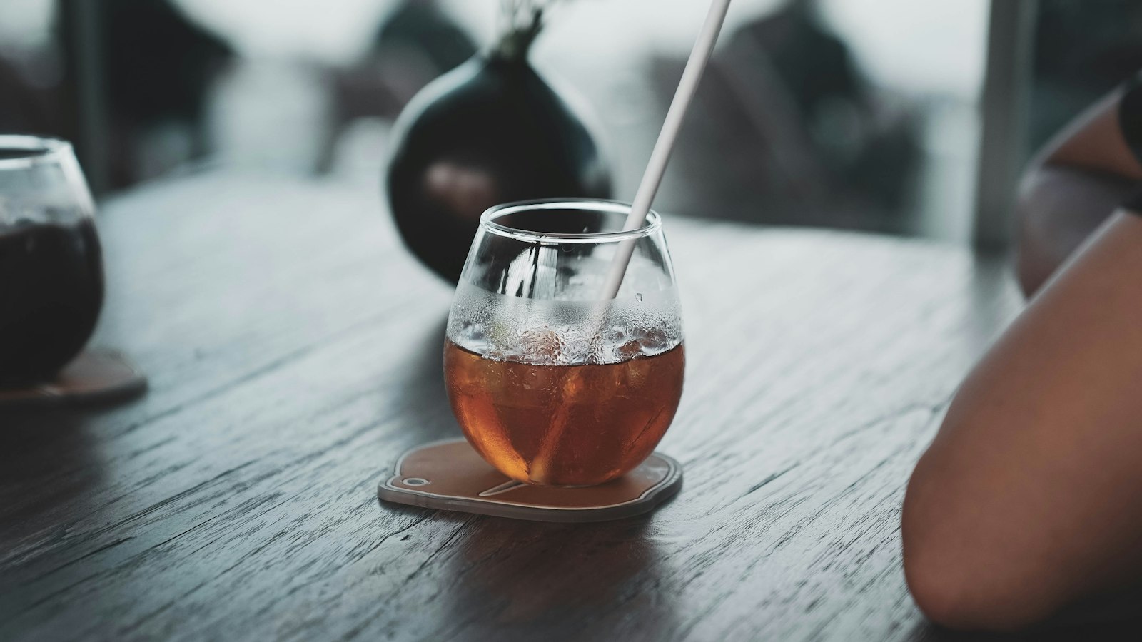 Glass of iced tea with lemon