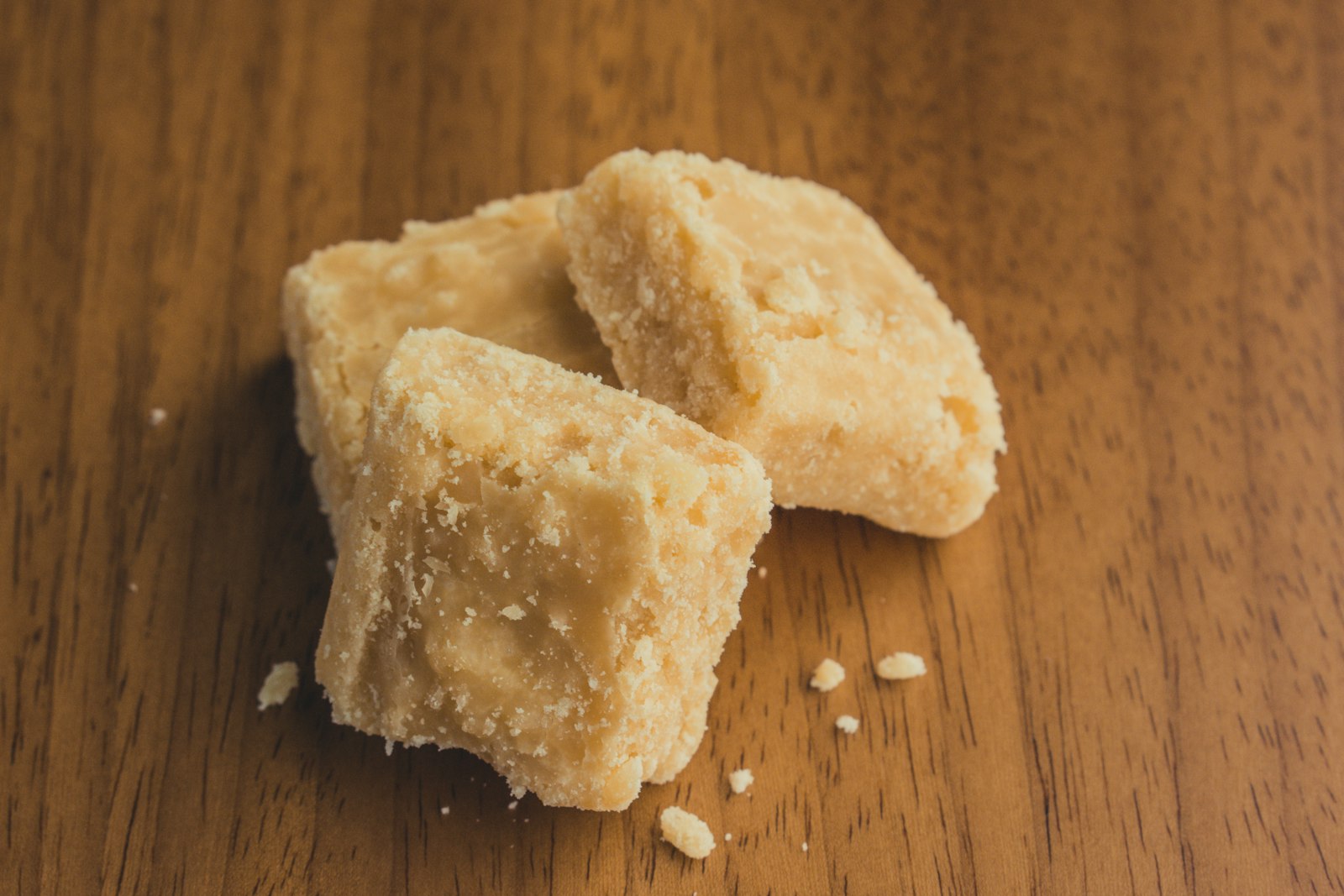 Creamy maple fudge pieces, classic maple desserts