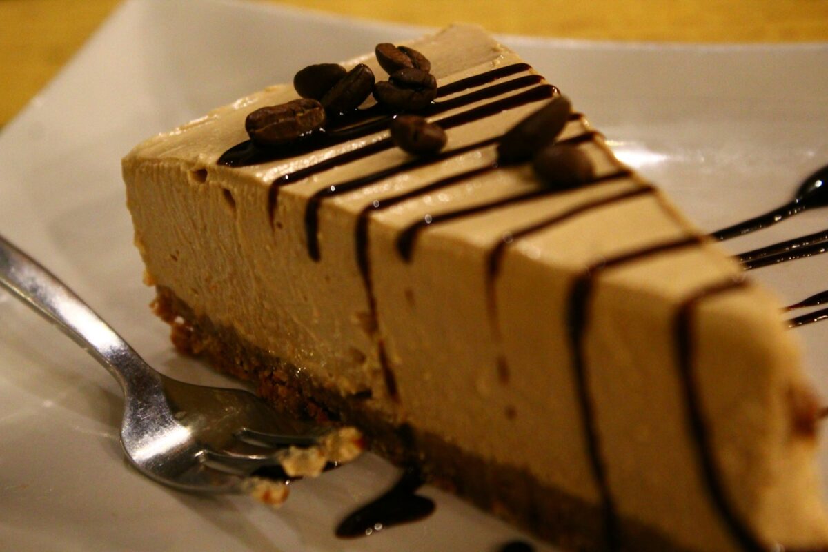 Easy Ice Cream Cake
