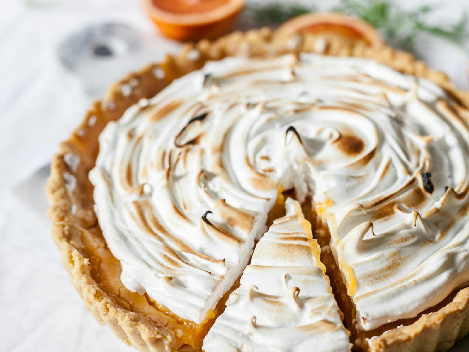 Lemon meringue pie with toasted meringue