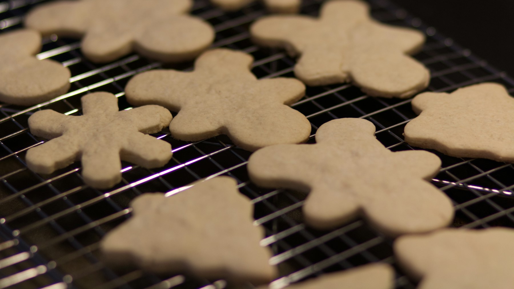 Christmas kitchen decor finish with gingerbread cookies cooling on a wire rack