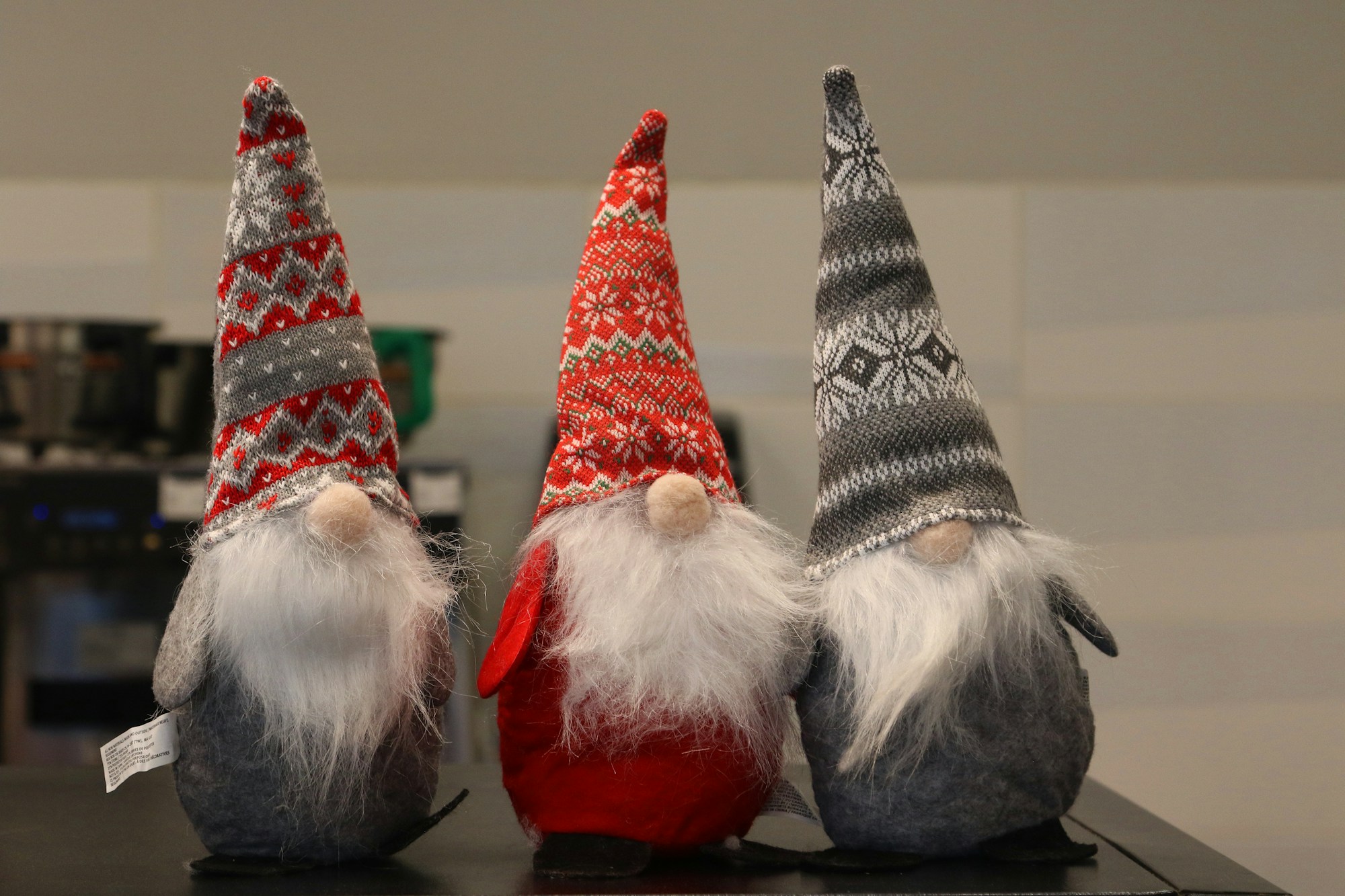 Building Knomes DIY Christmas Gnomes: 15 Cute Ideas for Every Room - Out of This World ...