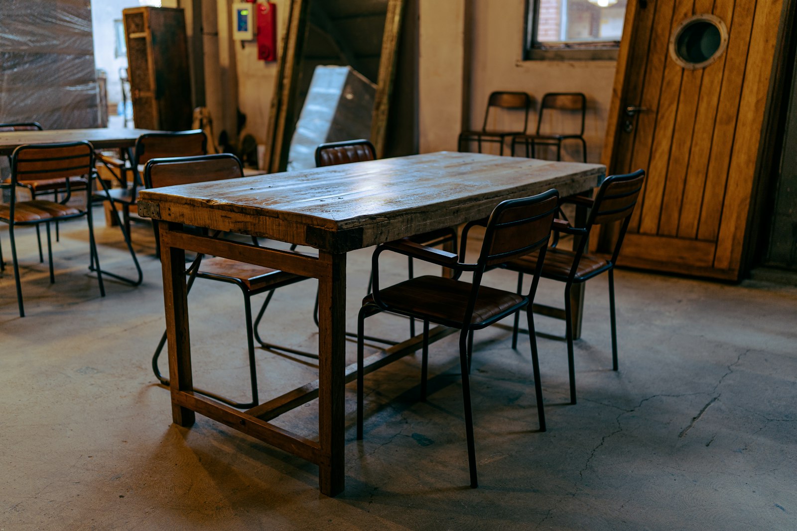 Solid wood table in the handmade style Jimmy Carter built for family