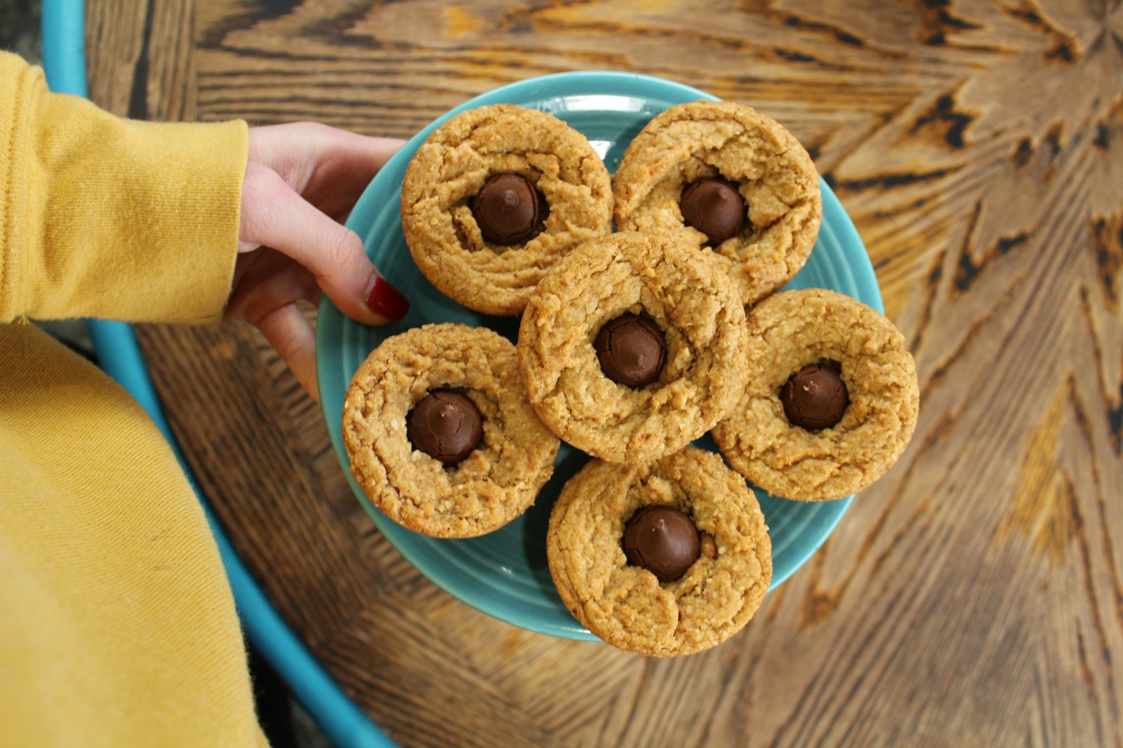 Peanut butter blossom cookies