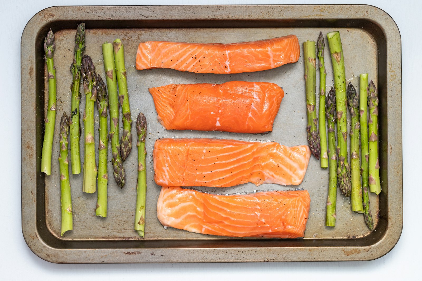 Salmon and asparagus on a sheet pan