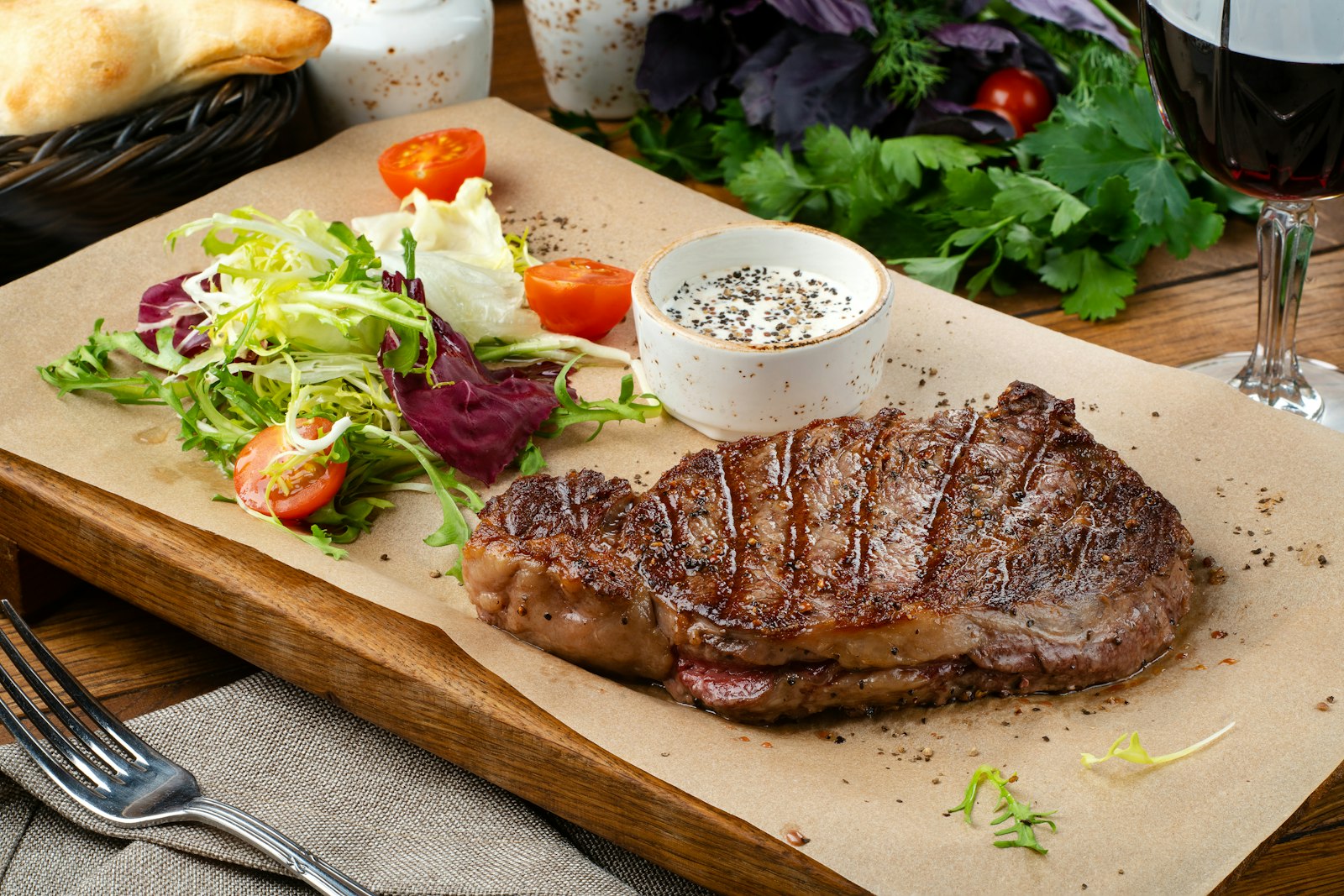 Grilled steak with salad