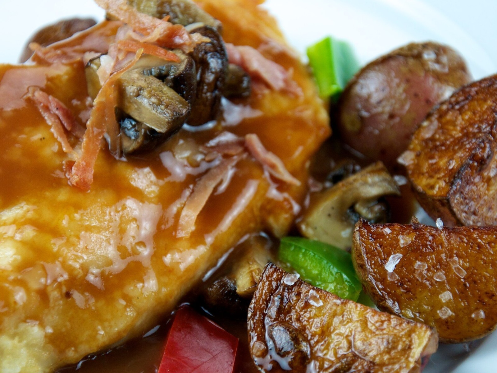 Chicken marsala with mushrooms and potatoes