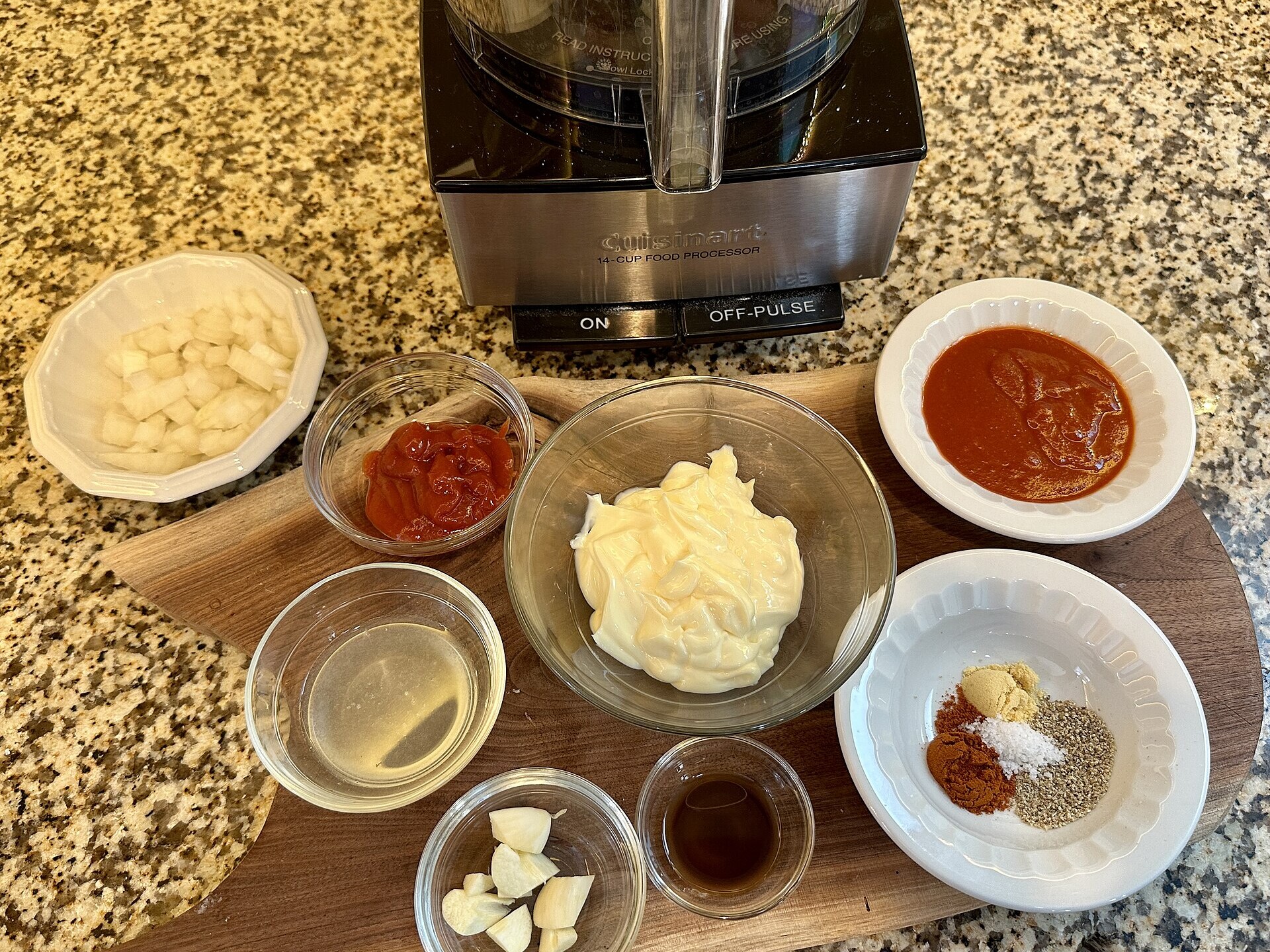 Ingredients for Mississippi comeback sauce