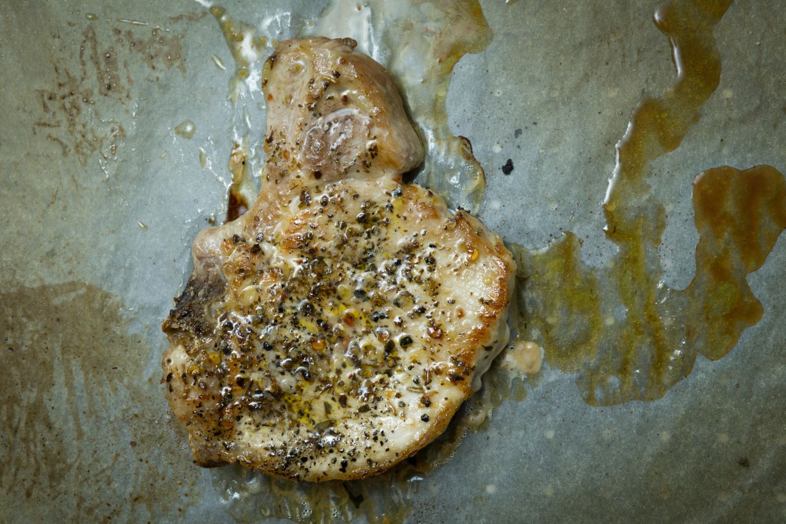 Three-ingredient dump dinners: a tender seasoned pork chop
