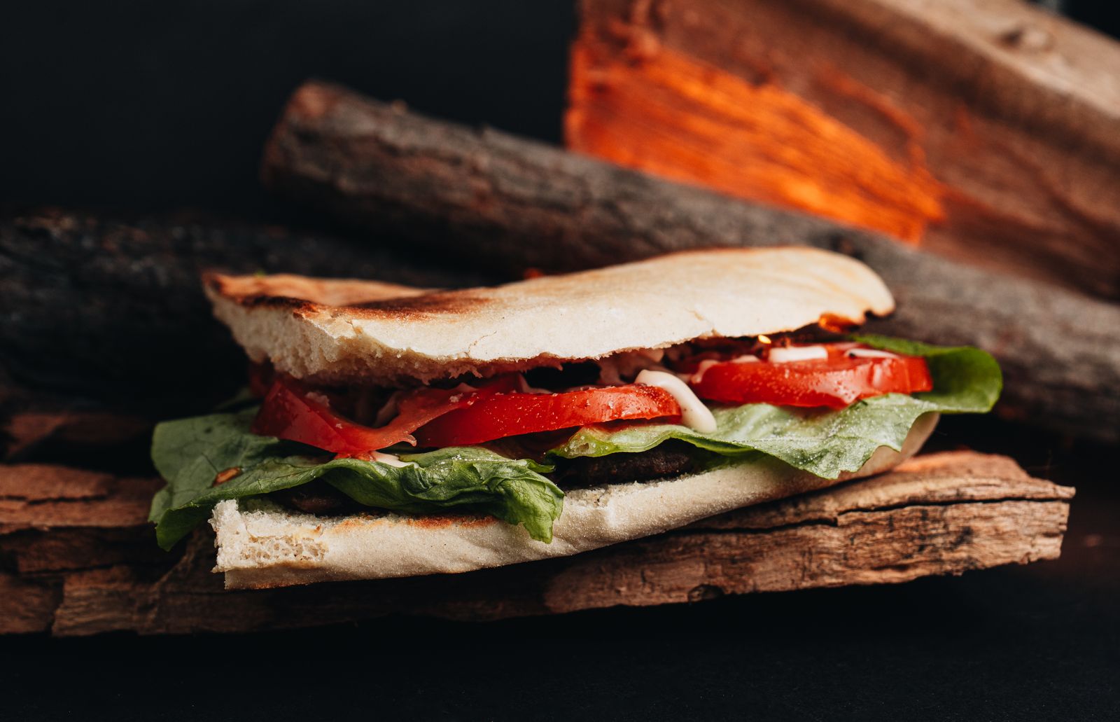 Chicken sandwich on ciabatta with tomatoes