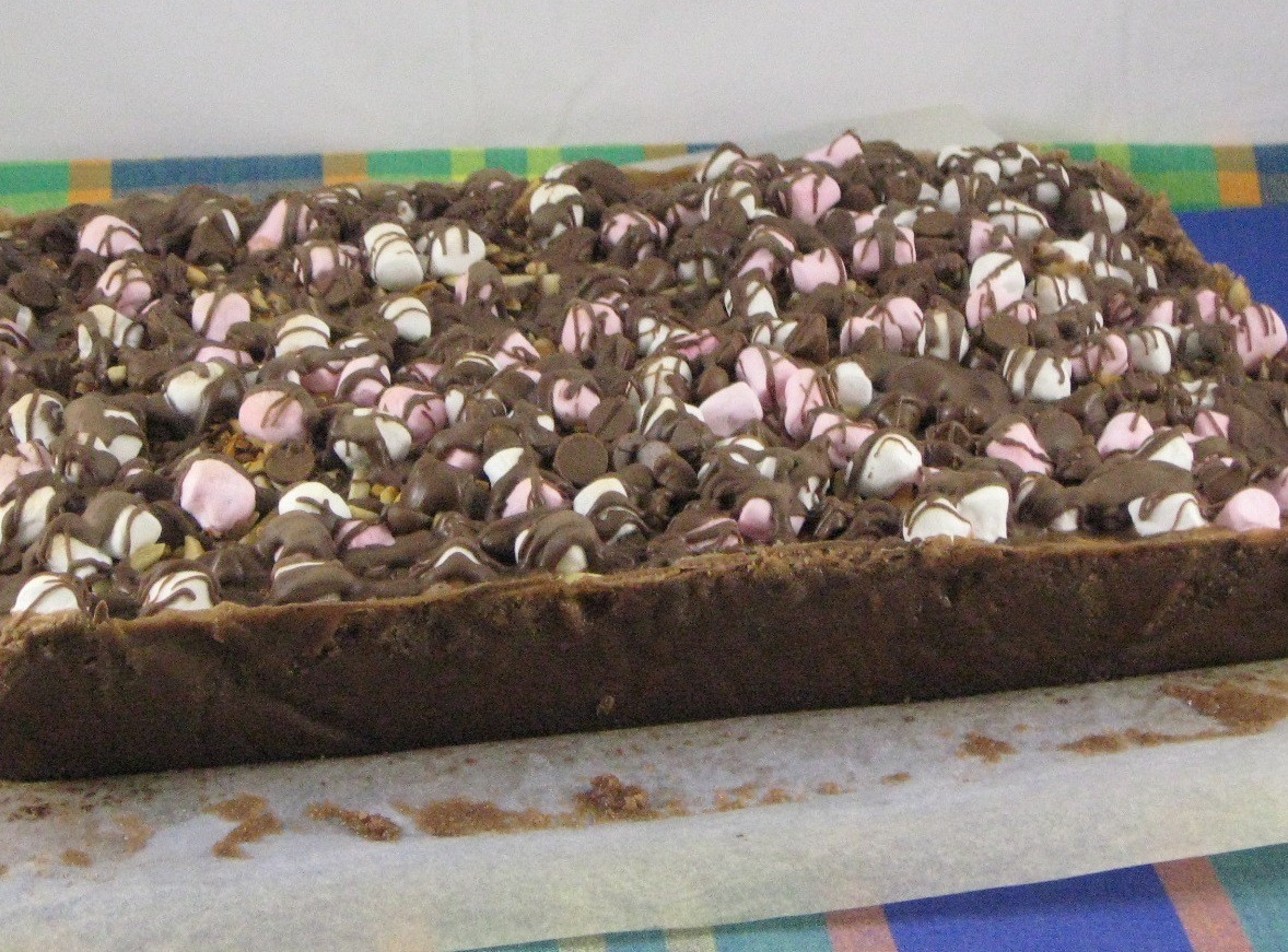 Rocky road brownie slab topped with marshmallows