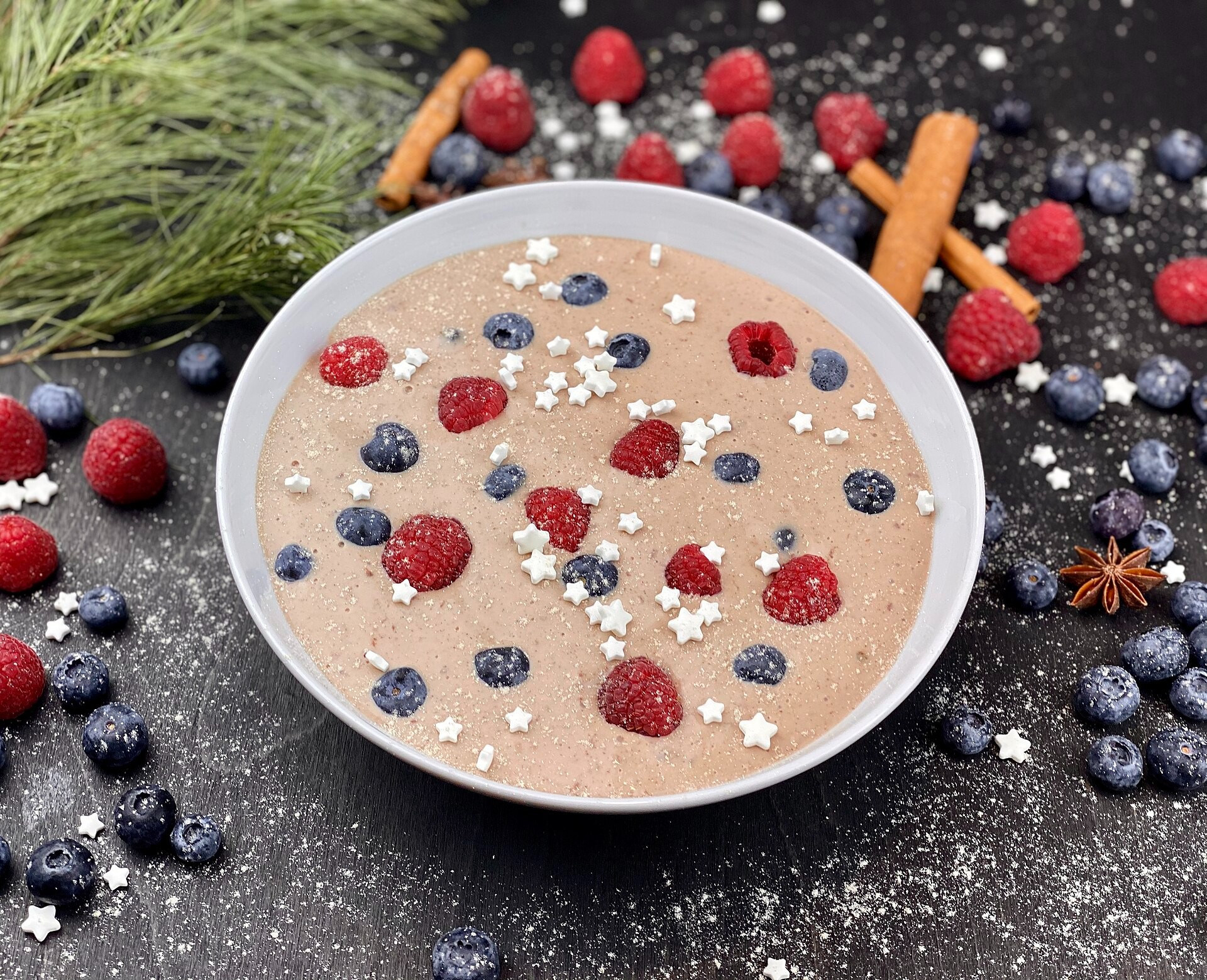 Willie Nelson style bowl of creamy oatmeal topped with fresh berries