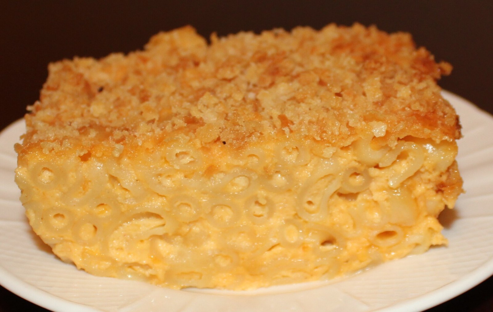 Thanksgiving foods: baked macaroni and cheese with a golden crust