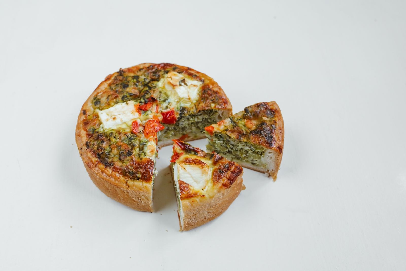 Mug meals: a spinach quiche with a golden top