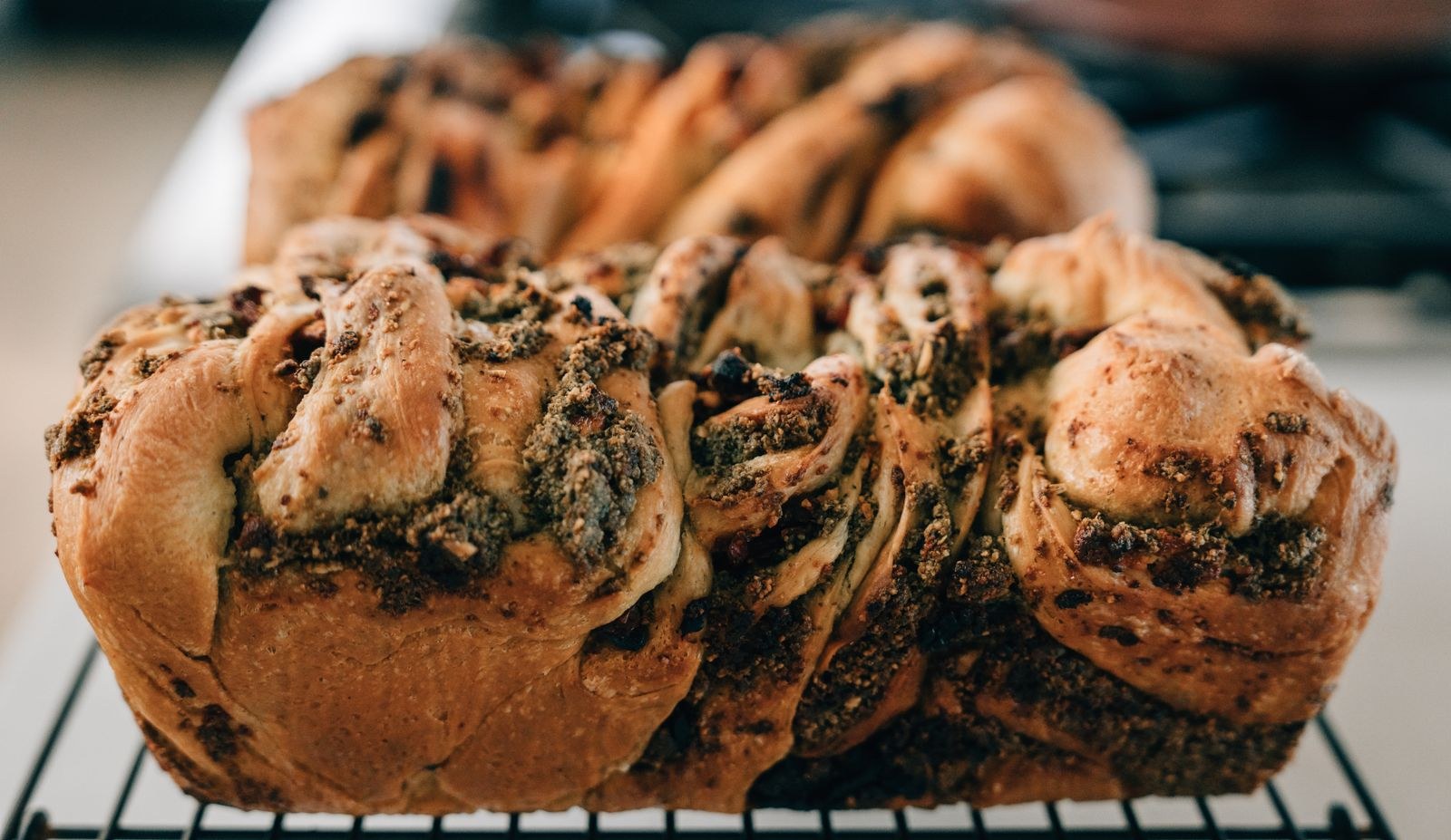 Herb and garlic pull-apart bread