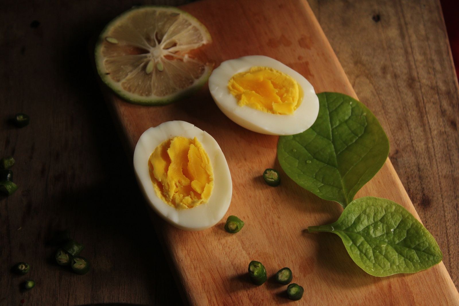 Egg slicer hacks start with neatly halved boiled eggs