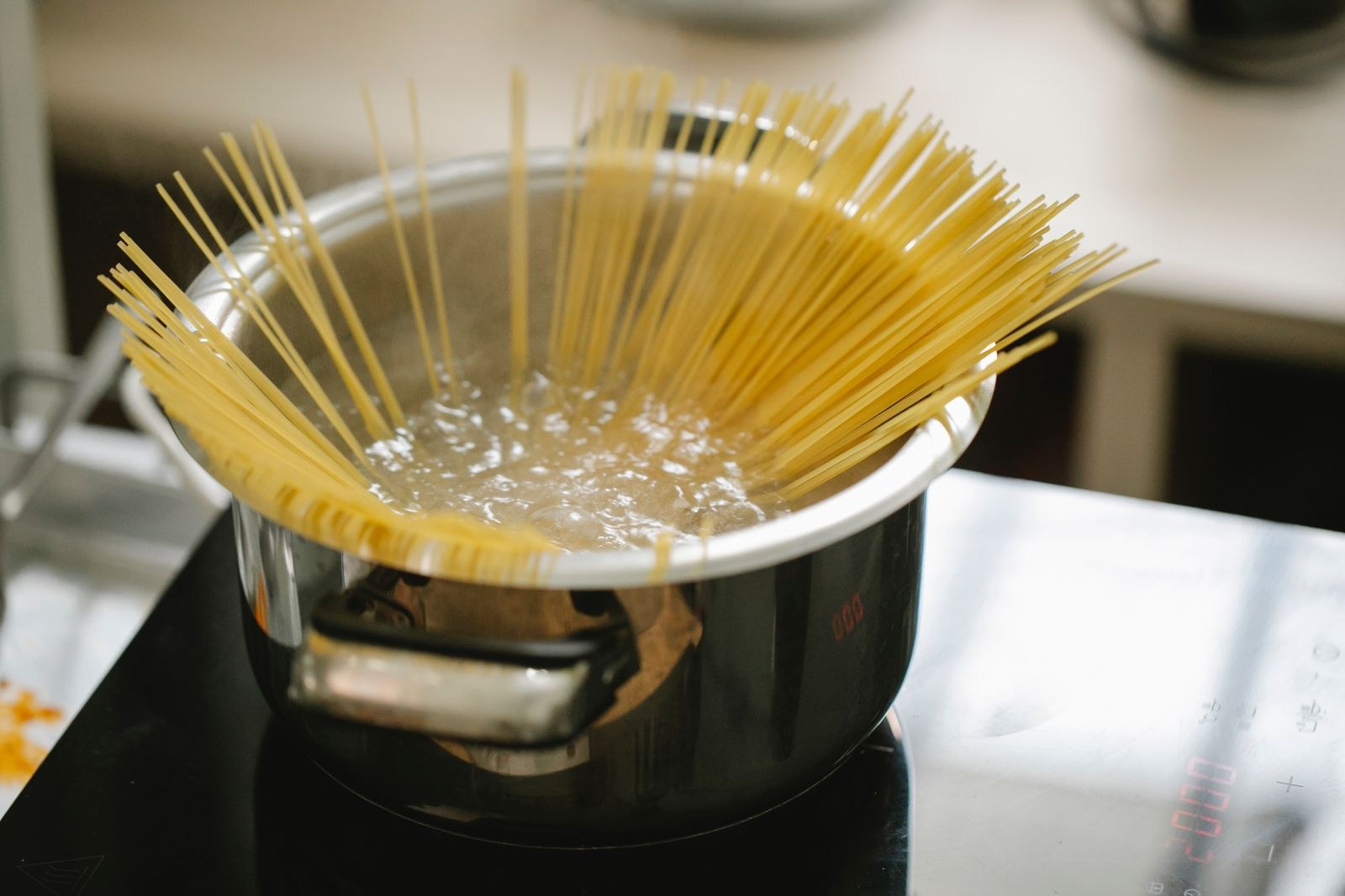 Pasta hacks: spaghetti cooking in salted boiling water