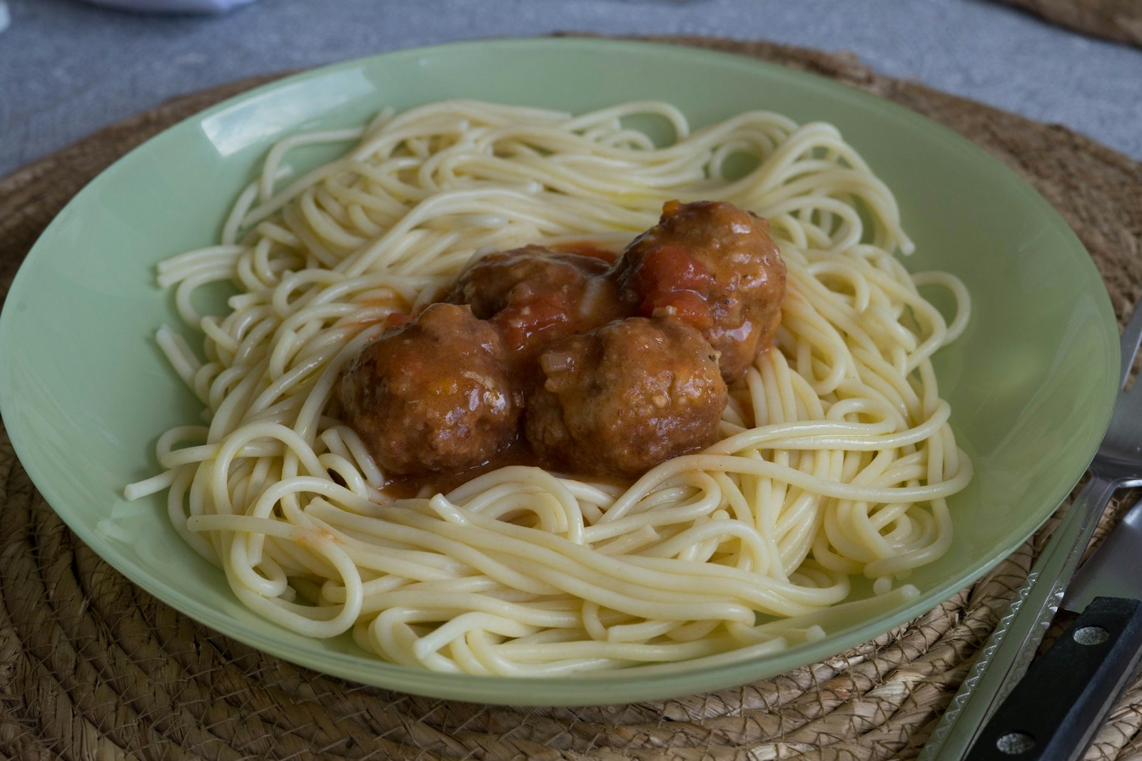 Plate of spaghetti with meatballs, a classic of Frank Sinatra recipes