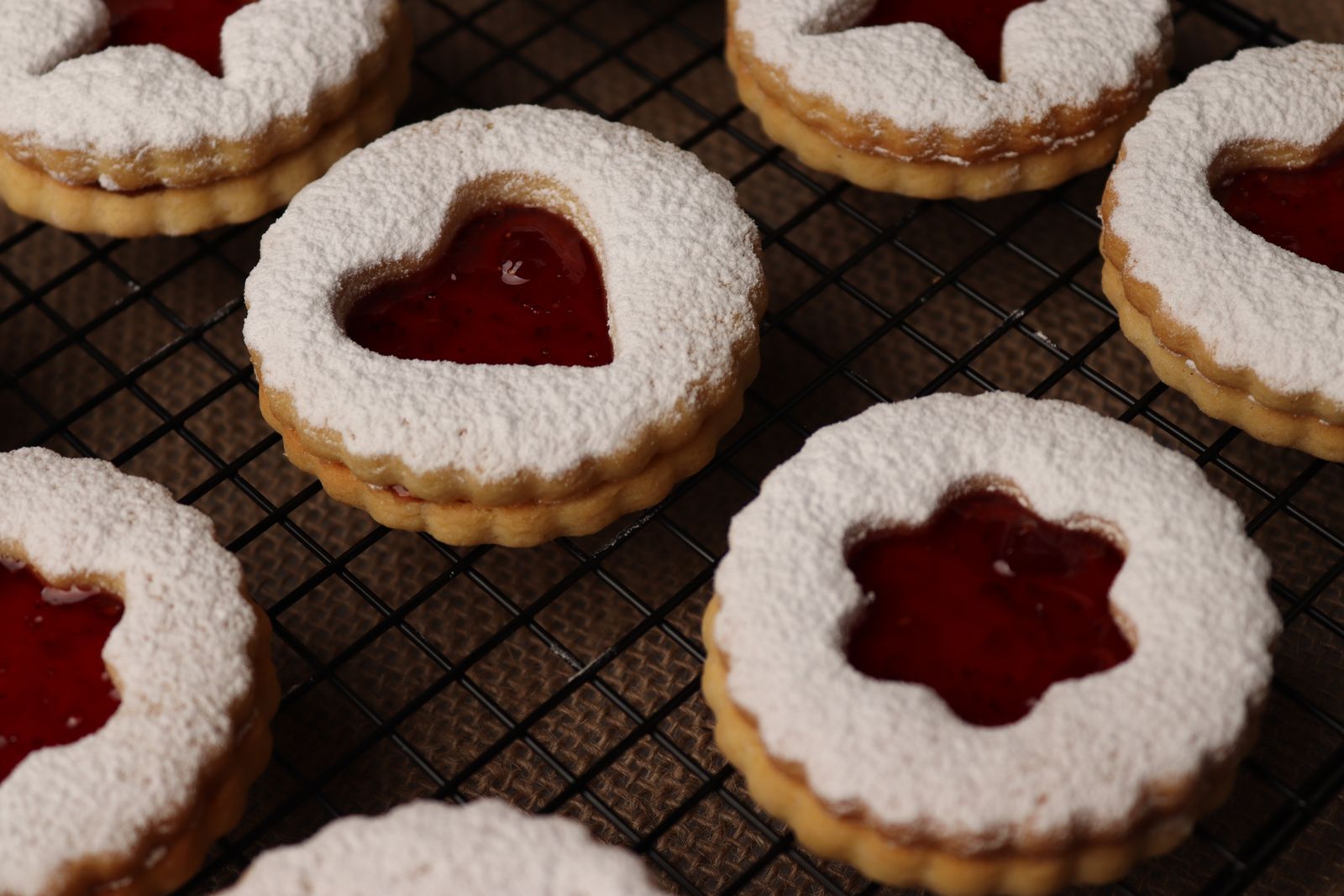 Keto Christmas cookies: low carb linzer cookies with raspberry jam