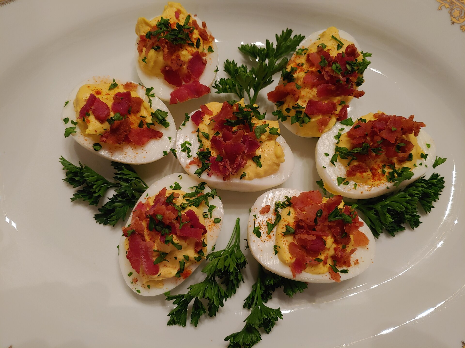 Greek yogurt recipes: deviled eggs with paprika and parsley