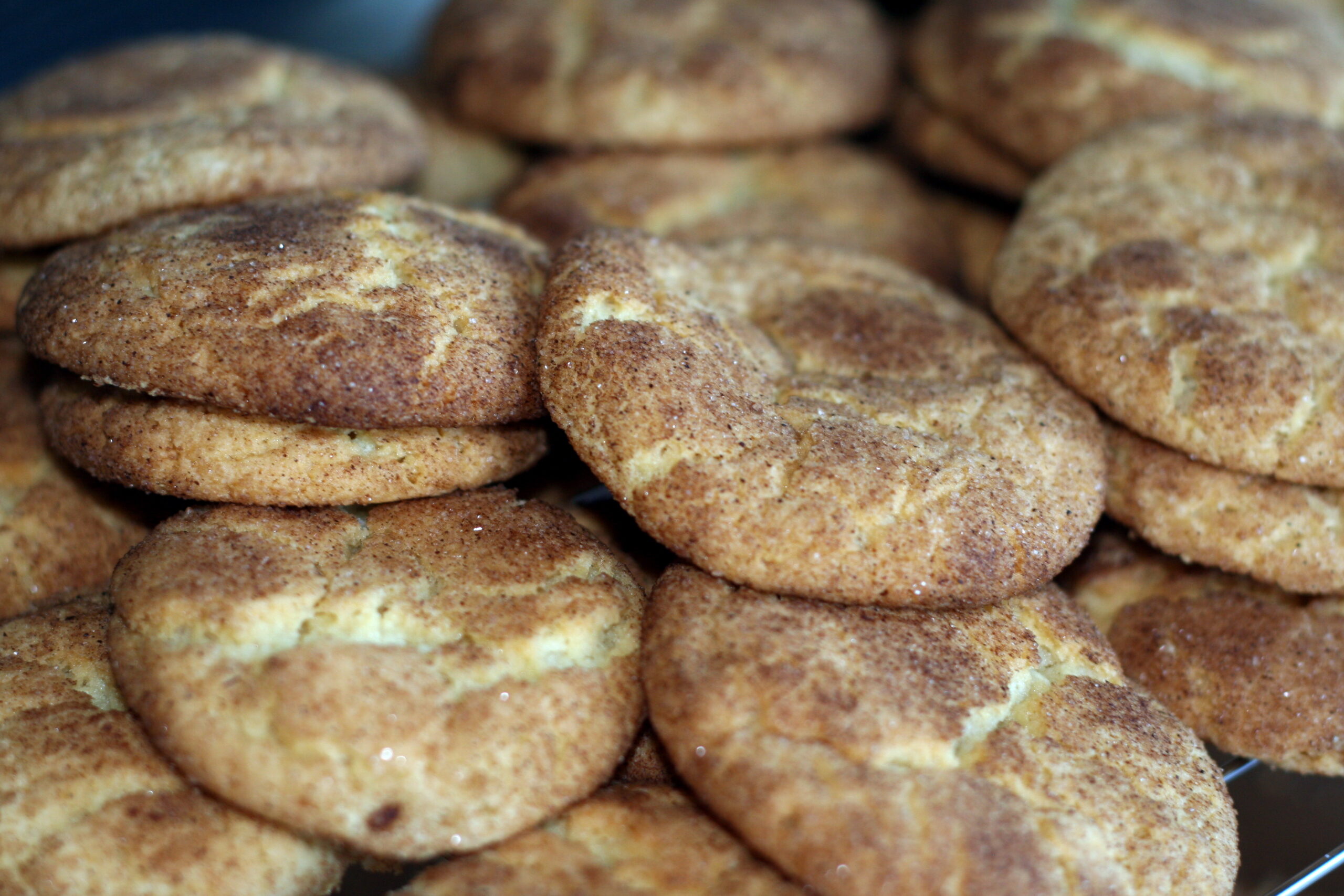Pile of cinnamon sugar snickerdoodles