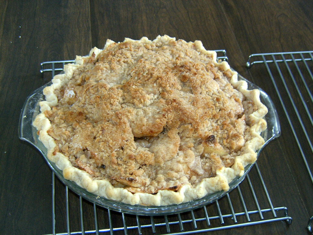 Dutch crumb pie cooling on a wire rack