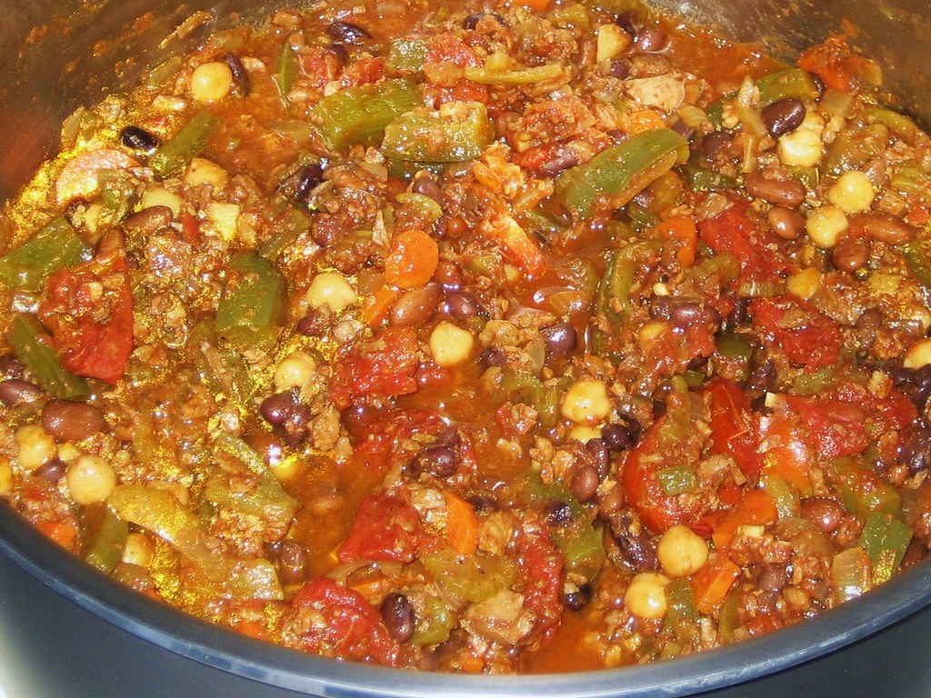Easy chili recipes three bean vegetarian chili simmering with corn and peppers
