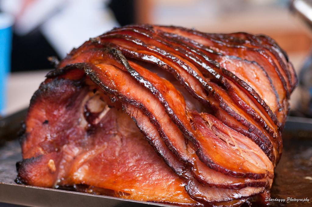 Honey mustard glazed spiral ham