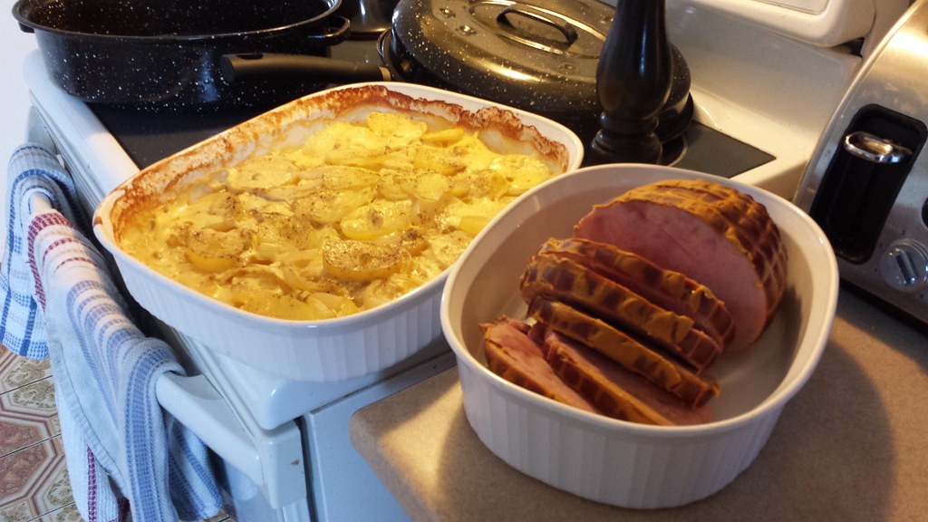Scalloped potatoes with sliced leftover ham