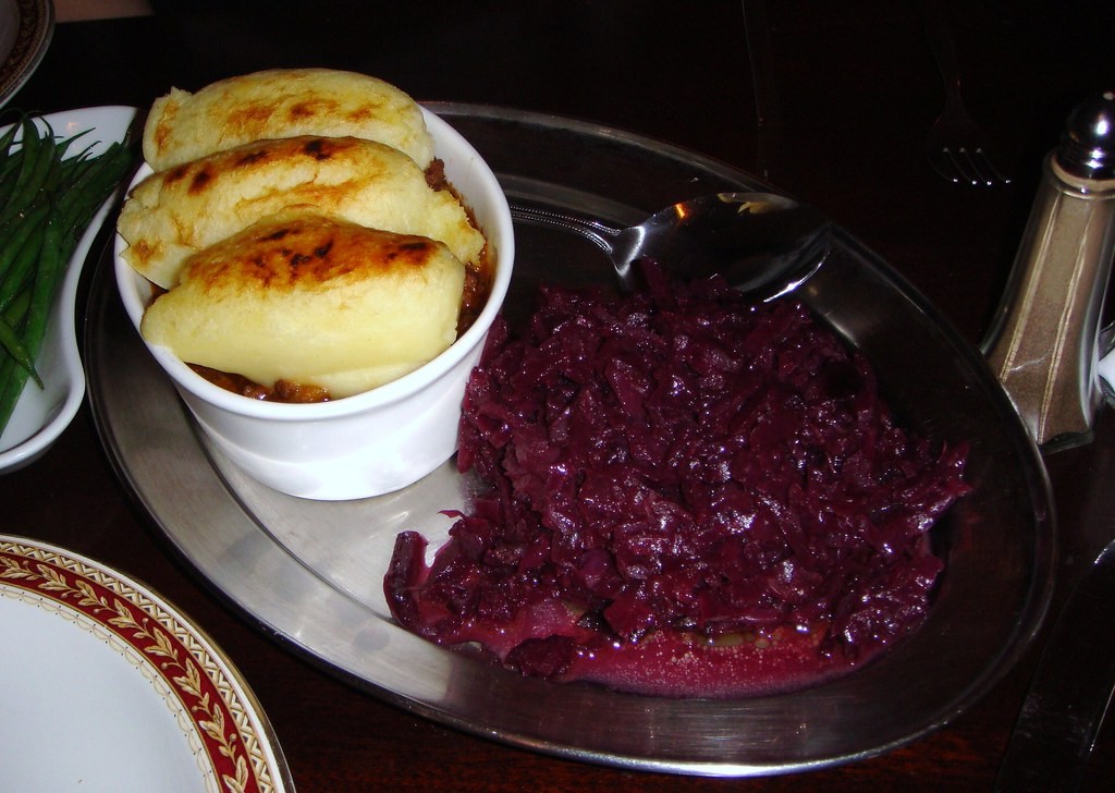 Braised red cabbage, one of the classic Christmas dinner side dishes